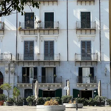Guest house Kalamarina 2*