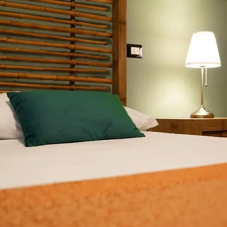 Guest house Kalamarina 2*