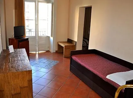 Guest house Kalamarina 2*